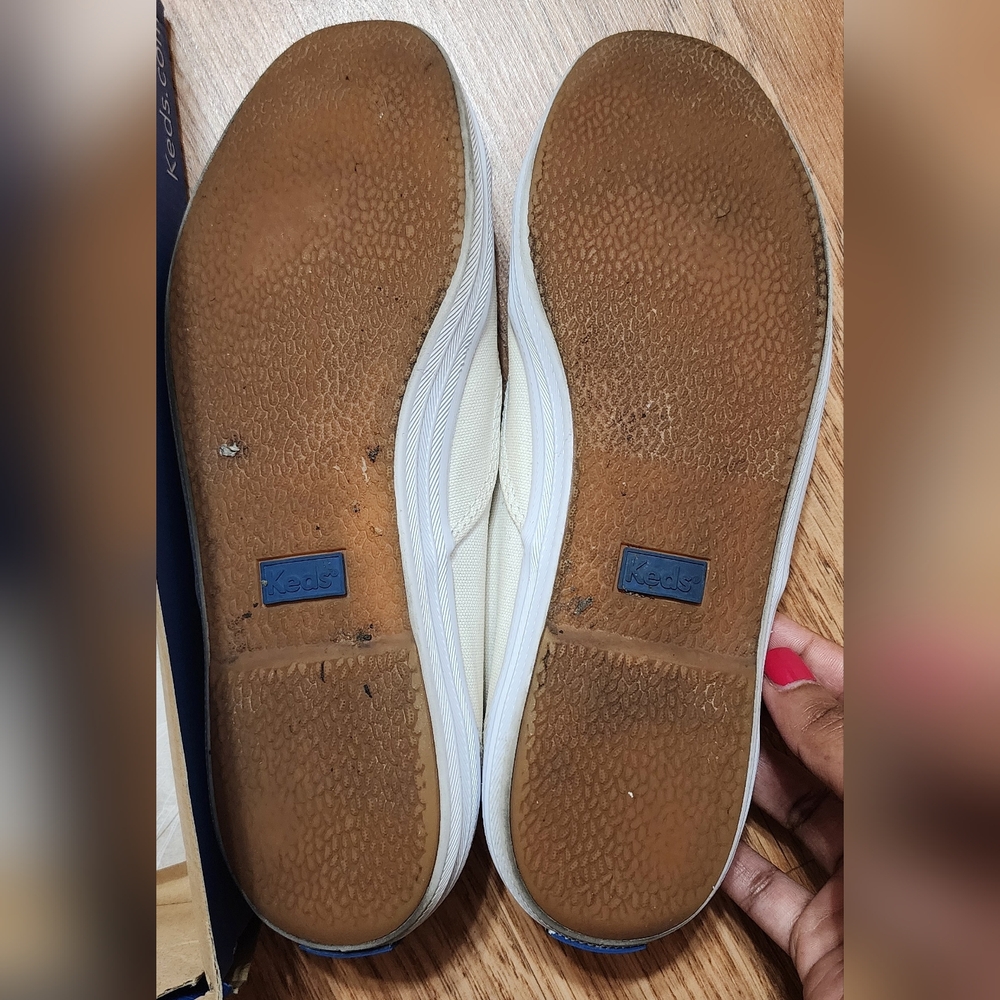 Keds Sneakers Size 9 - Picture 8 of 11